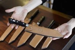 Leather Saya Bunka/Santoku/Gyuto [knife Sheath] - 195mm (7.7") -Sharp Edge Shop Leather Saya Bunka Santoku Gyuto knife sheath 195mm 7.7 details 22055433926