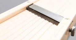 Benriner Mandoline Slicer [Wide] -Sharp Edge Shop Mandoline Slicer Wide 3305878001197 4