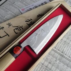 Tanaka Deba Damascus 165mm (6.5") -Sharp Edge Shop Tanaka Deba box2
