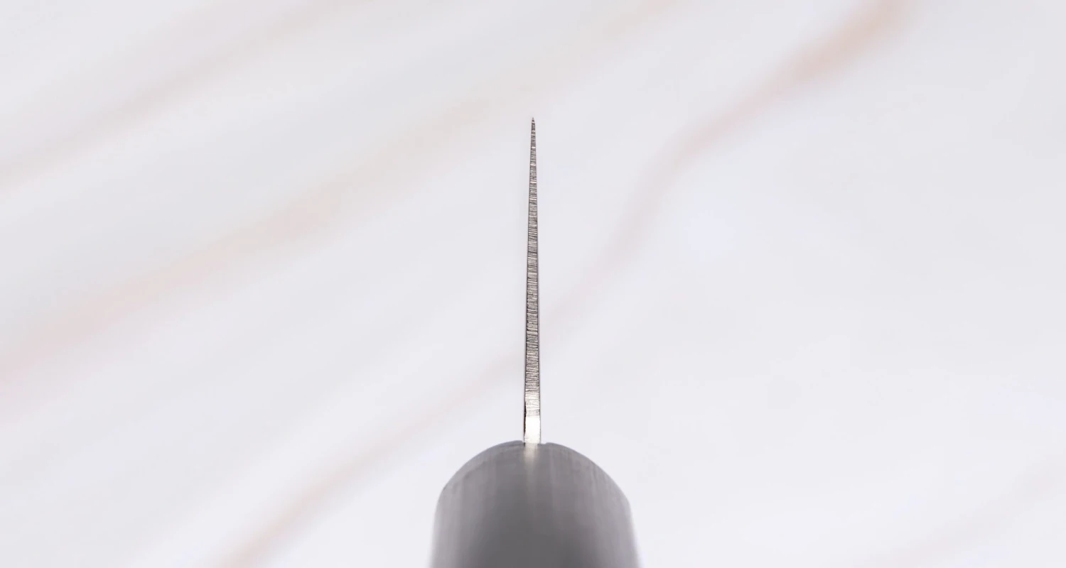 Tojiro Basic Gyuto VG-10 200mm (7.9") 3 Tojiro Basic Gyuto VG-10 200mm (7.9") - Image 3